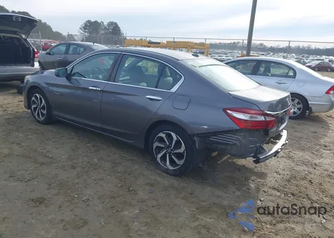 2017 Honda Accord Ex z USA, uszkodzony, nr VIN 1HGCR2F78HA140307